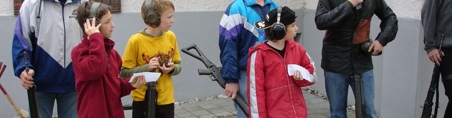 Alle ab einem Alter von 10 Jahren sind teilnahmeberechtigt Alle ab einem Alter von 10 Jahren sind teilnahmeberechtigt